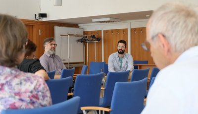 Postřehy z besedy - budoucnost Karlovarska